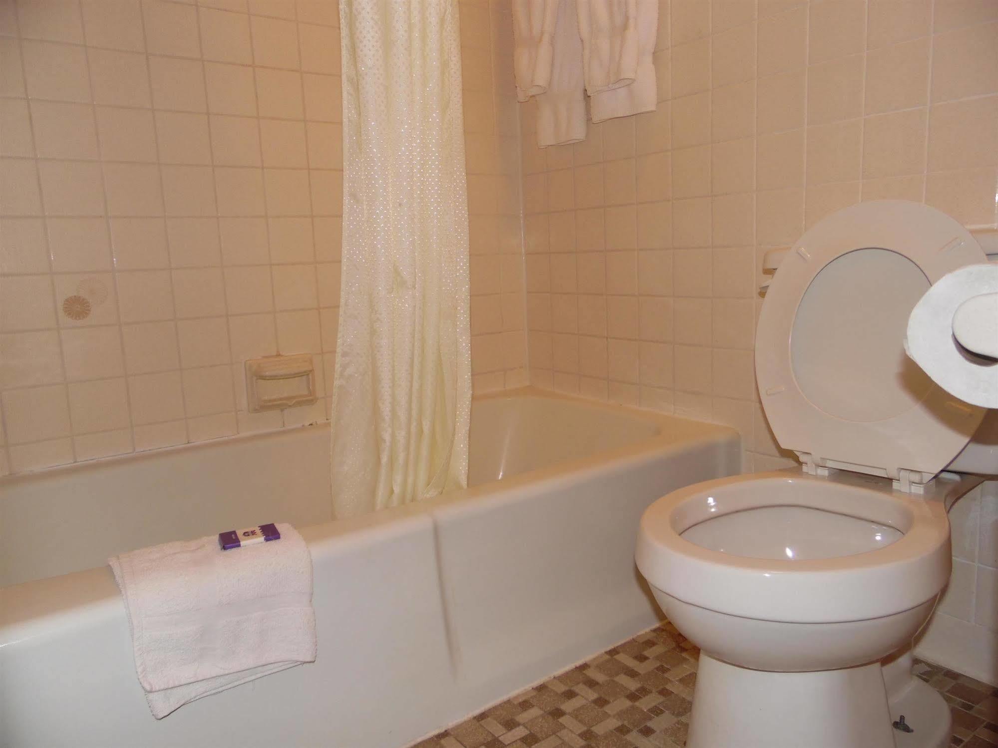 Red Roof Inn Georgetown, Ky Экстерьер фото